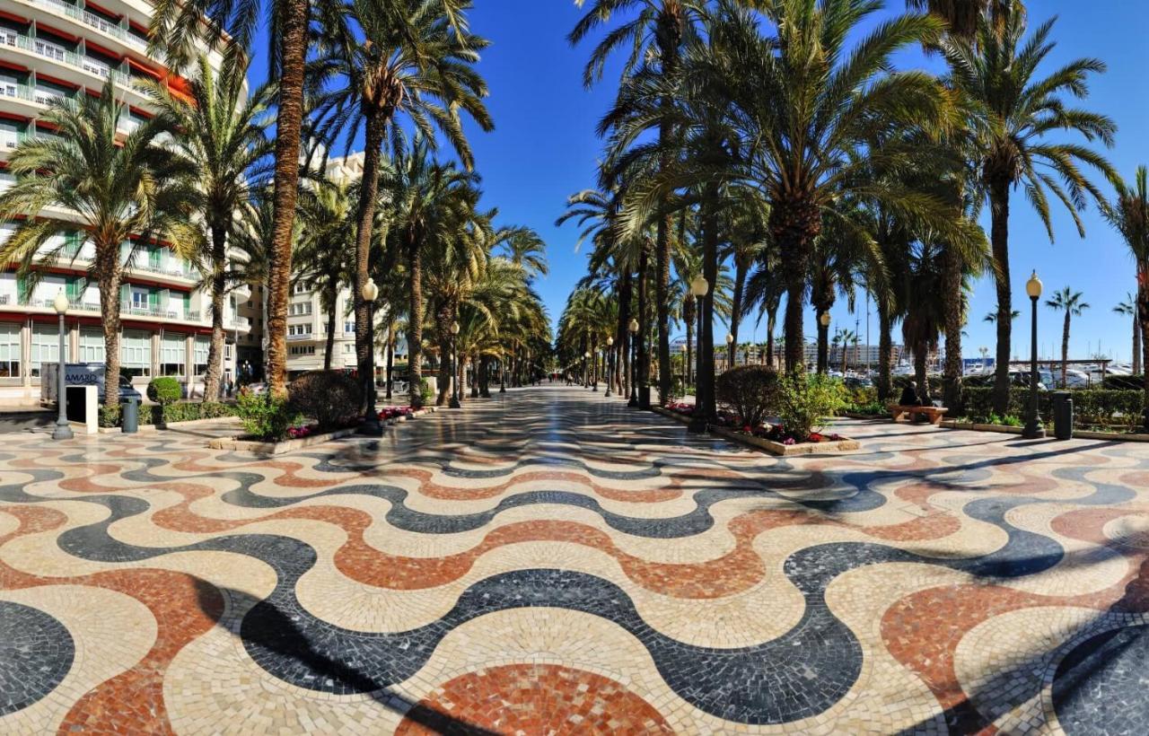 Place De La Mairie Αλικάντε Εξωτερικό φωτογραφία